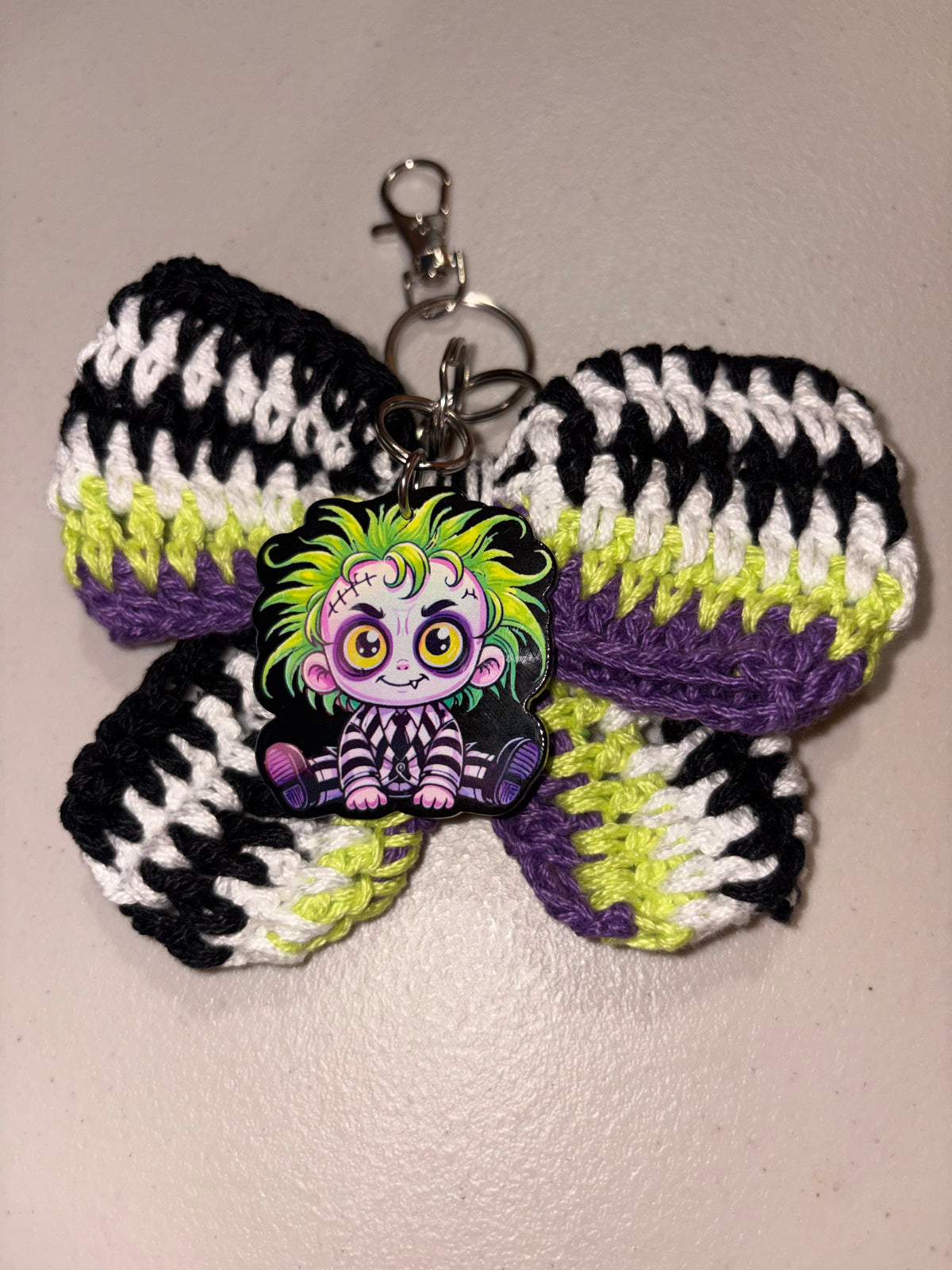 Bows & Keychains (medium)